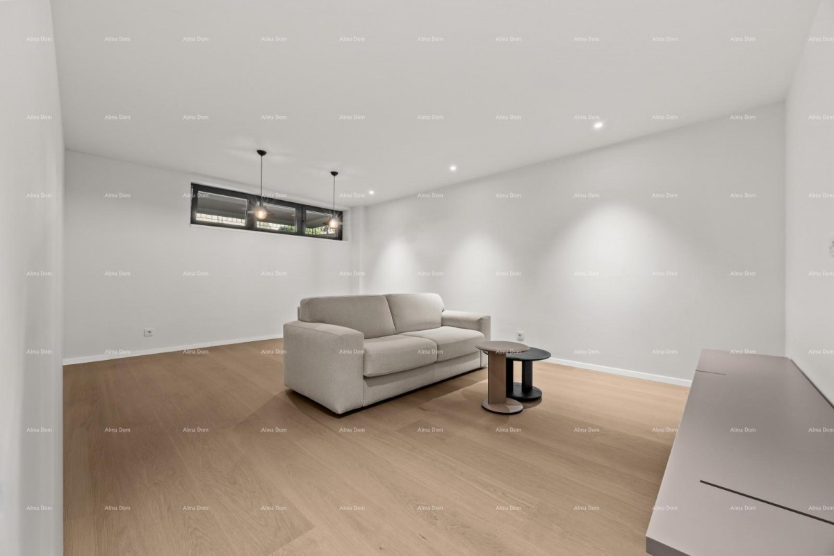 House Umag 36