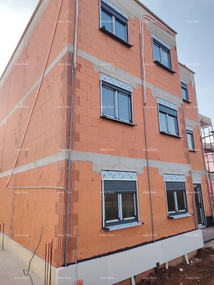 Penthouse z veliko teraso. Medulin. 5