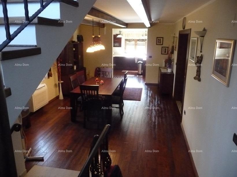 Продается большой и красивый дом в Умаге 5