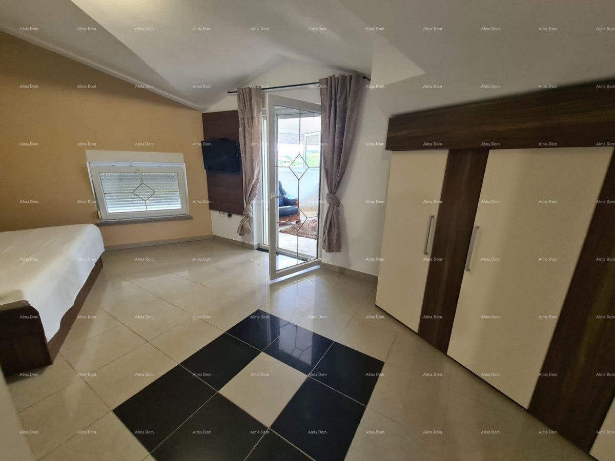 Na prodaju hiša s bazenom – Valtura 28