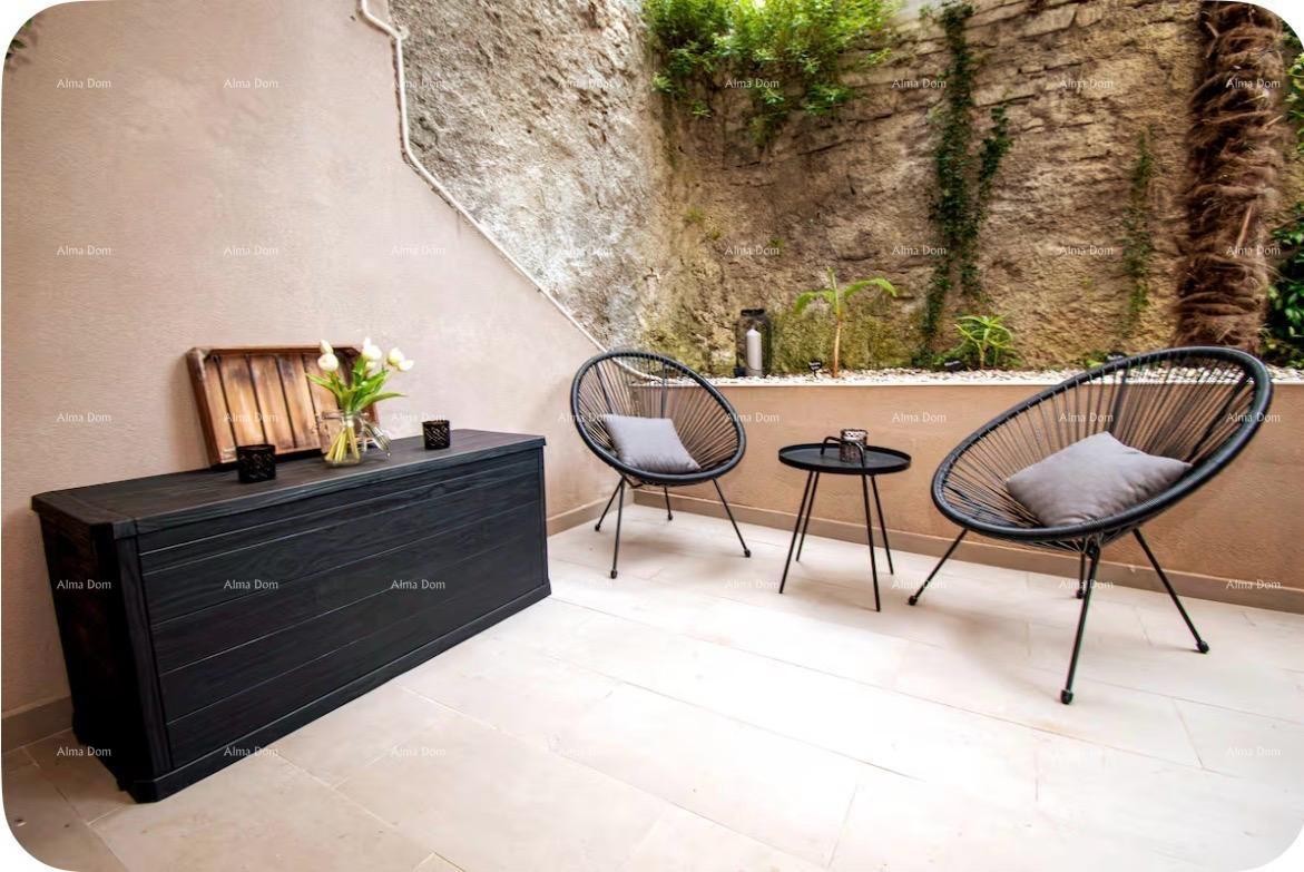 Pula – centro! Bellissimo e funzionale appartamento con terrazza al piano terra dell'edificio. 11