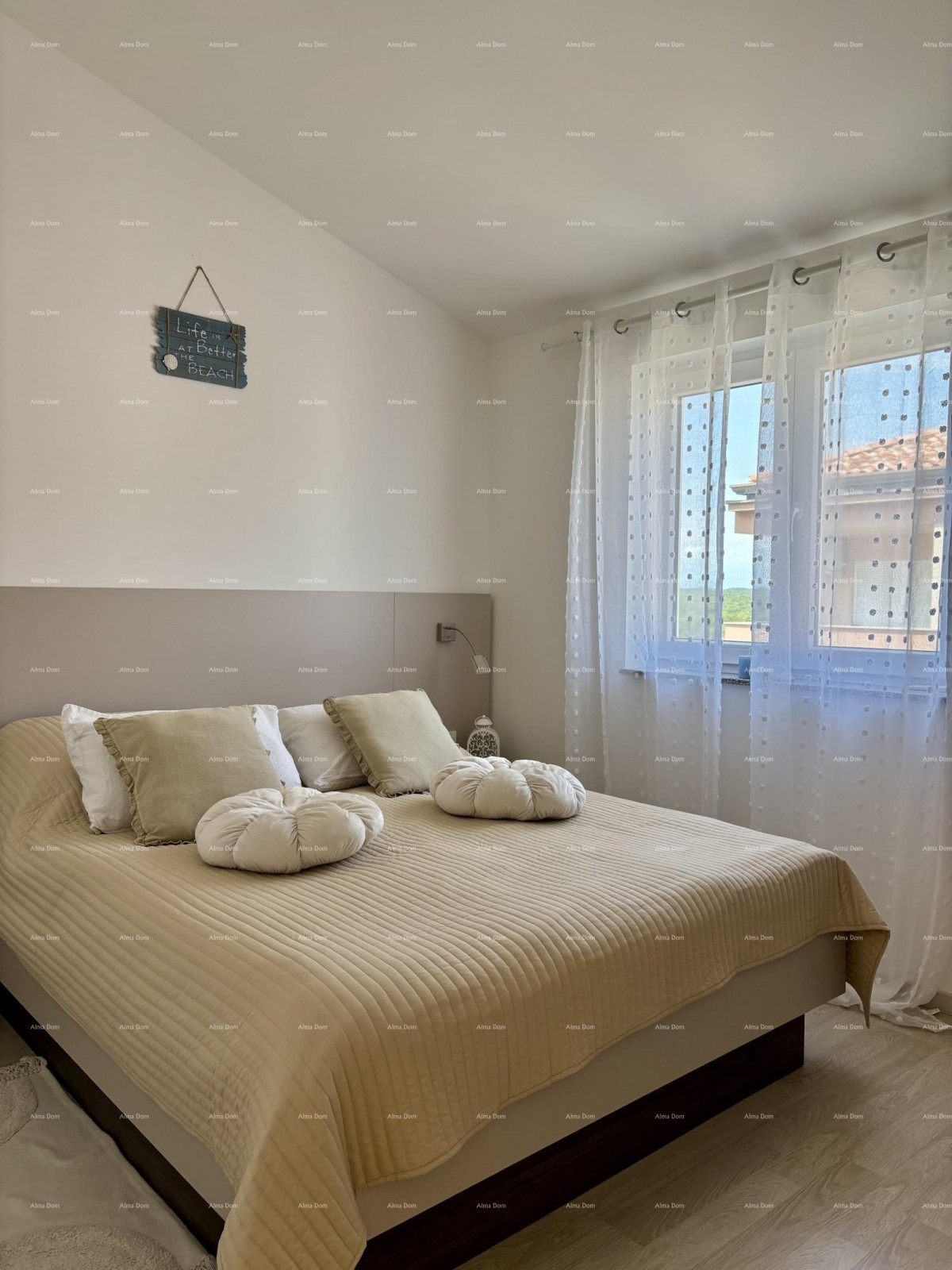 PEROJ – Appartamento moderno con vista mare — solo 800 m dalla spiaggia 16