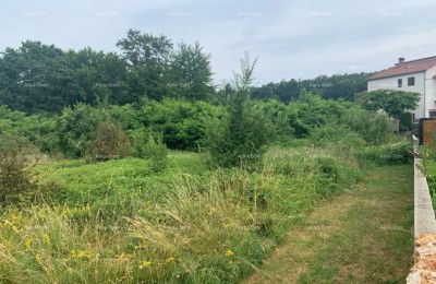 Pazin – Building Land 940 m² in a Peaceful Environment