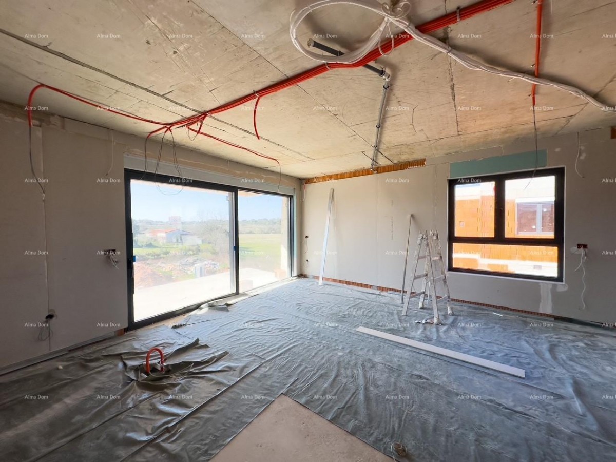 Продается квартира на втором этаже небольшого дома! 26