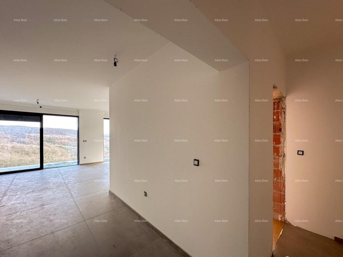 Beautiful apartment in a semi-detached building. LABIN 9