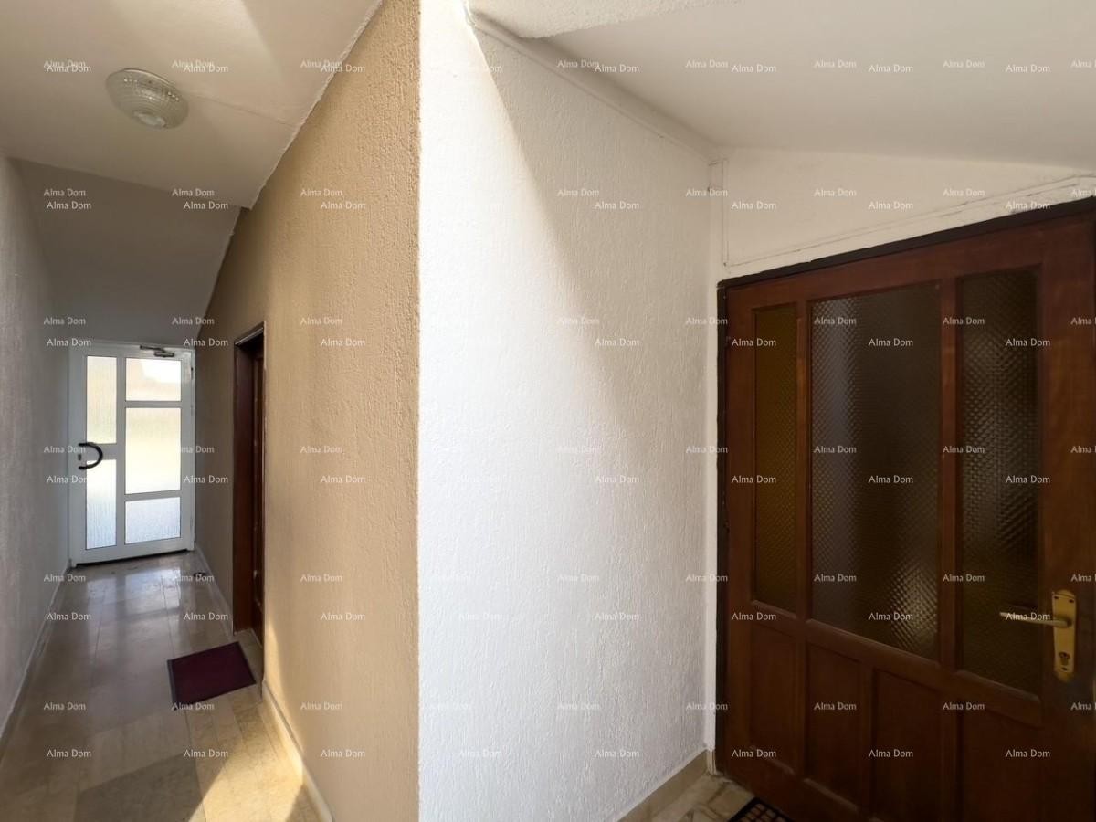 Poslovno-stambena zgrada pored mora, Medulin! 40