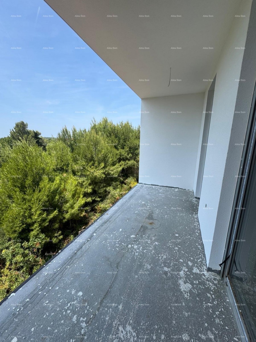 Prodaja  stanovanja s parkirnim mestom in pogledom na morje, Ližnjan! 1