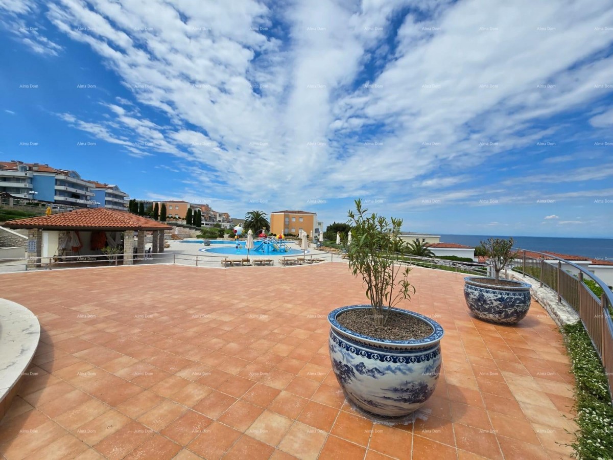 УМАГ. Skiper Residence 7