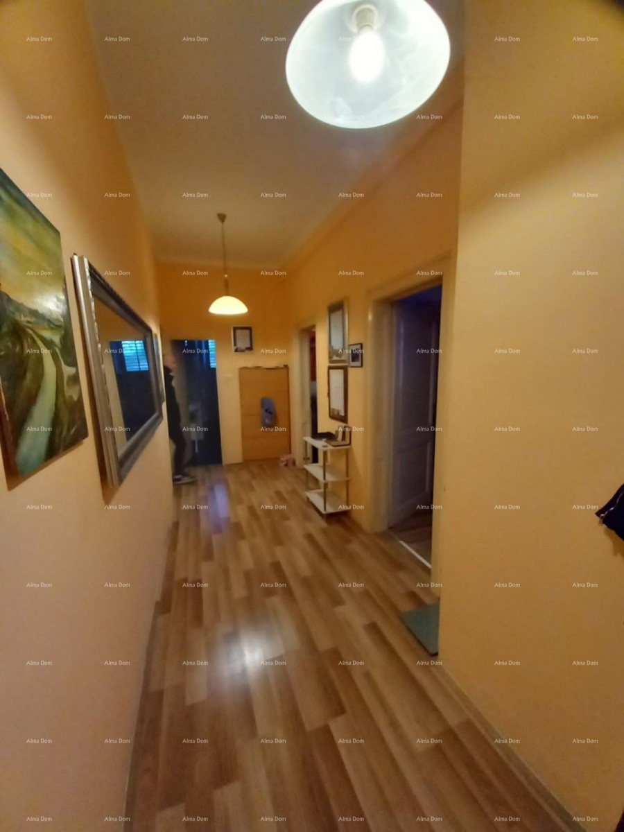 PULA, centar, Kaštel - Prodaja stana 4