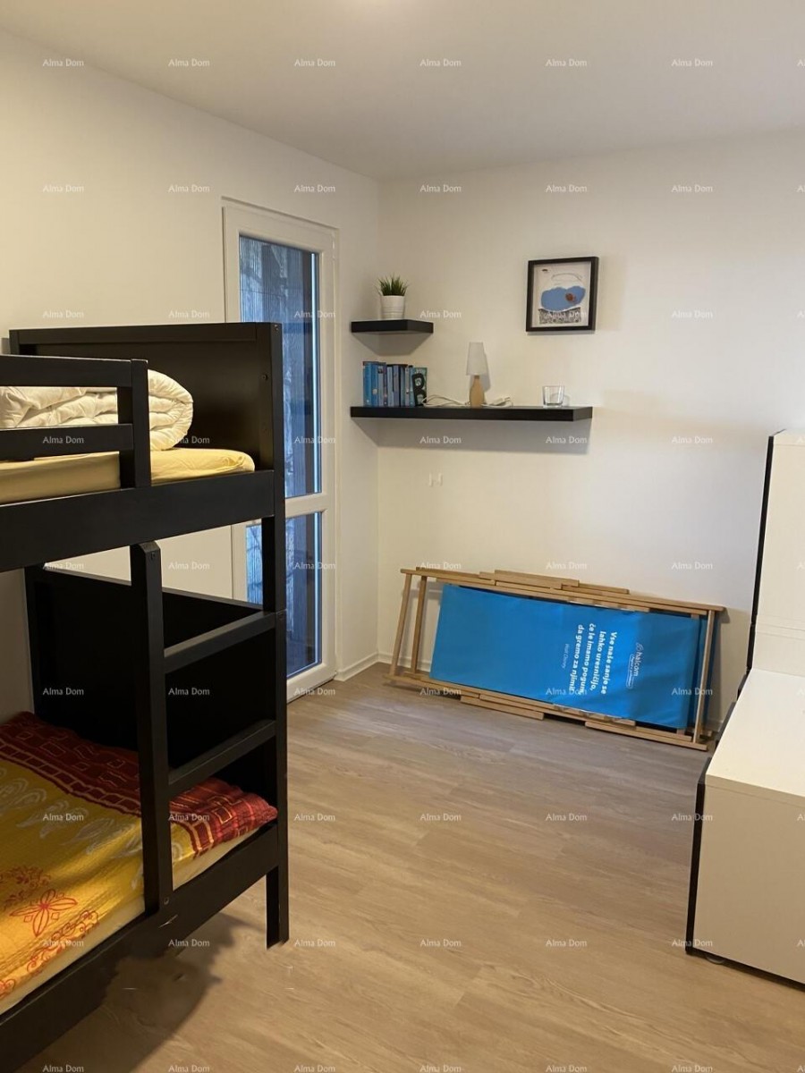 Umag, Crveni Vrh, hiša s tremi ločenimi apartmaji 5