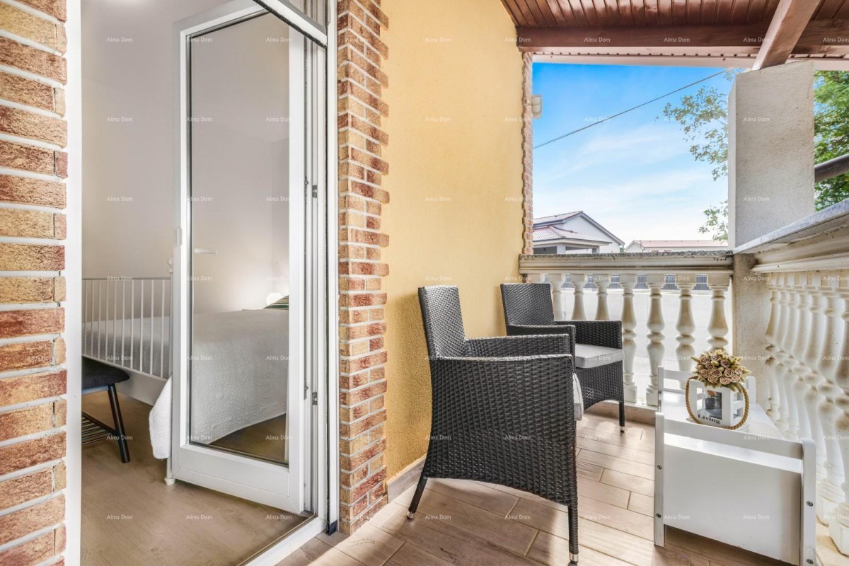 Prodamo dve povezani hiši v Pomeru 2