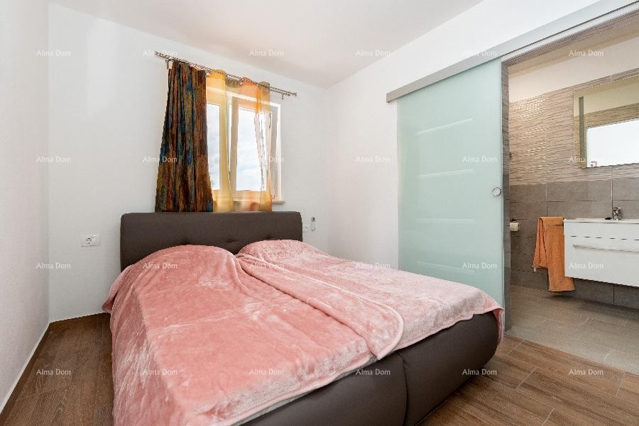 Kuća na Labinštini ! Veliki teren oko kuće od 9400 M2!! 10