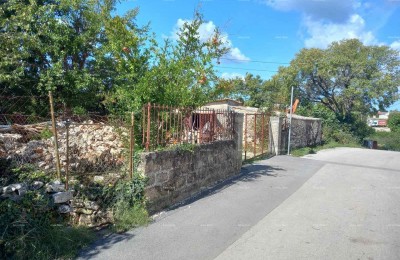 Građevinsko zemljište 490 m2. Blizina Juršića.