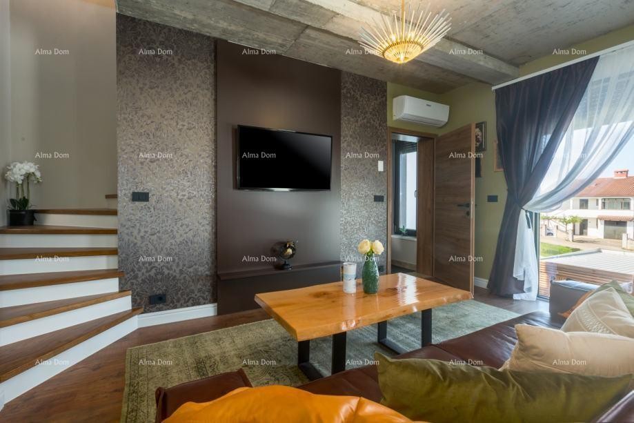 POREČ, Žbandaj – moderan stan s krovnom terasom i jacuzzijem 1