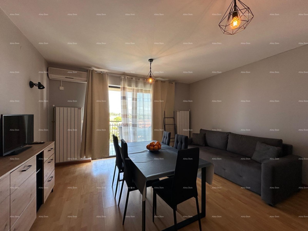 Prodajemo kuću sa pet apartmana na odličnoj lokaciji! 25