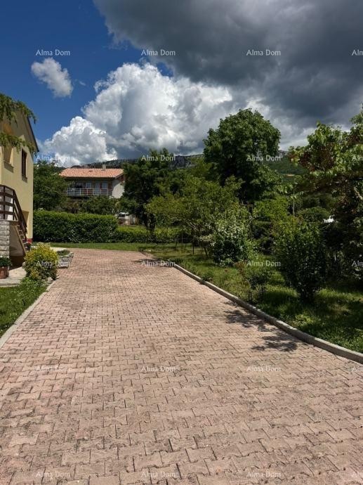 BUZET, AMPIA VILLA INDIPENDENTE CON GRANDE GIARDINO E VISTA MARE 6