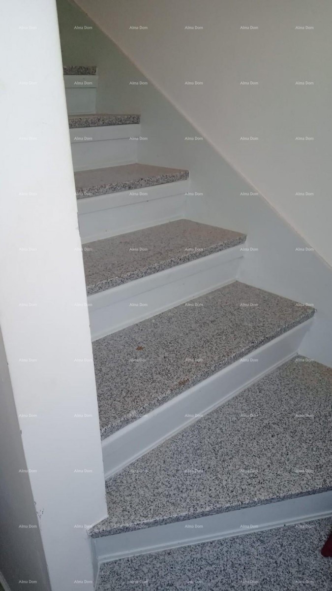 Prodamo hišo v Banjolah 10