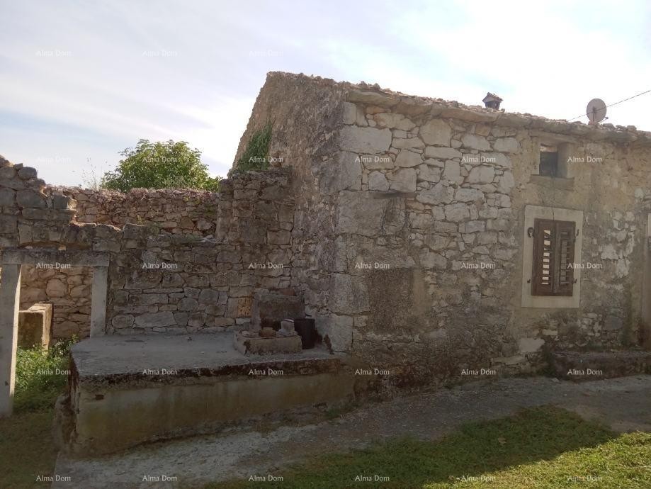 Sale of Istrian stone house for renovation, building permit, Kršan! 5