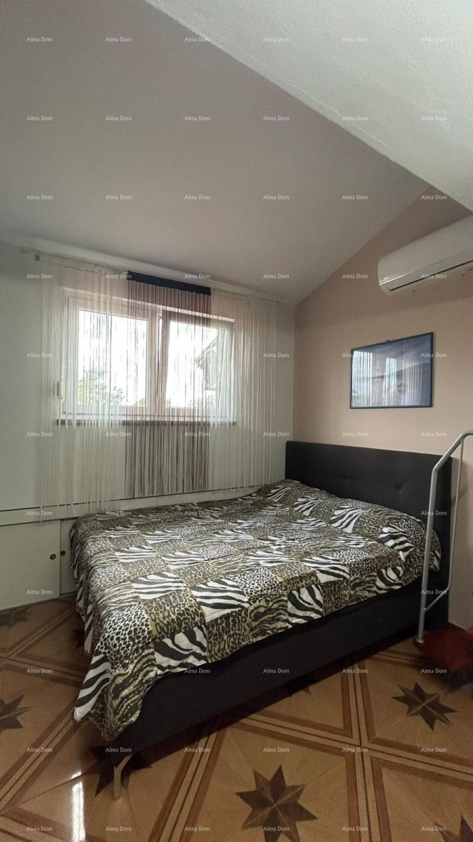 Prodajemo kuću sa više apartmana i bazenom. Pula Veli vrh. 33