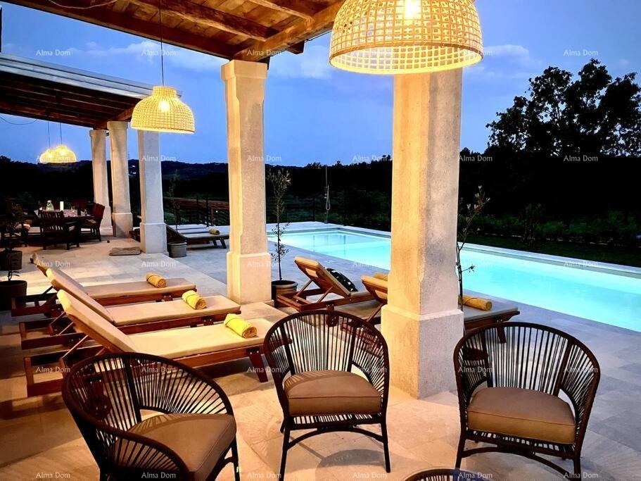 Продается красивый и современный дом, Пореч 7