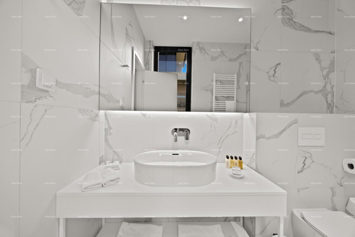 Primo fila al mare! Casa di lusso a Umago, a 300 m dal mare - perfetta per famiglie con moderni comfort. 17