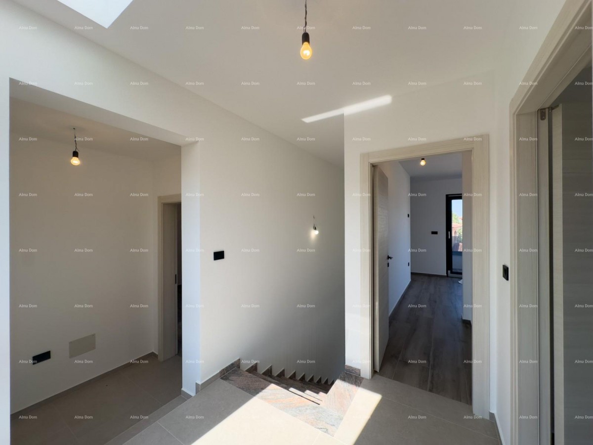 We are selling a semi-detached villa with a pool and a garage 19