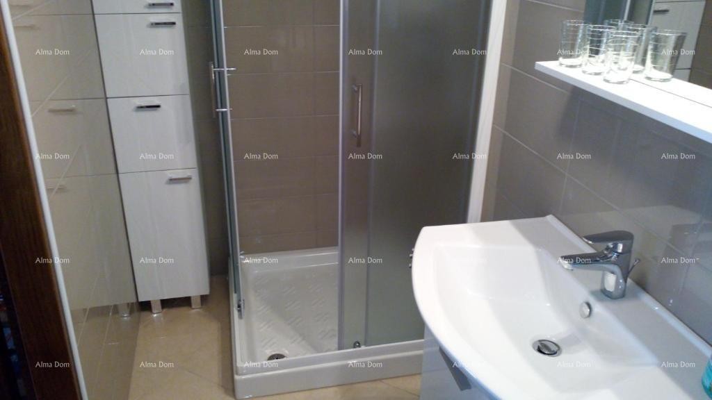 Top ponuda! Renovirana istarska kuća s bazenom i odvojenim apartmanom, Krnica! 7