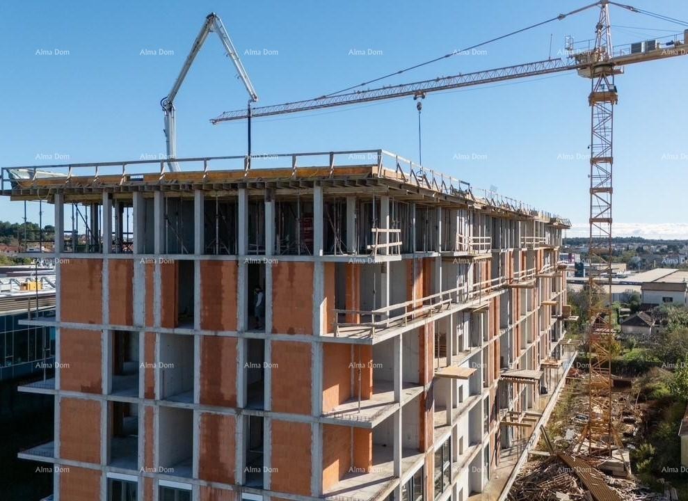 Pula, nuovo progetto! Edificio residenziale moderno con ascensore, vicino al centro. Vendita di appartamento con posto auto e cantina. S53 9