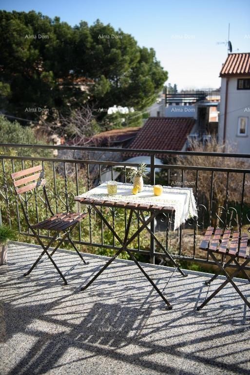 PREMANTURA – beautiful two-storey house with three apartments 14