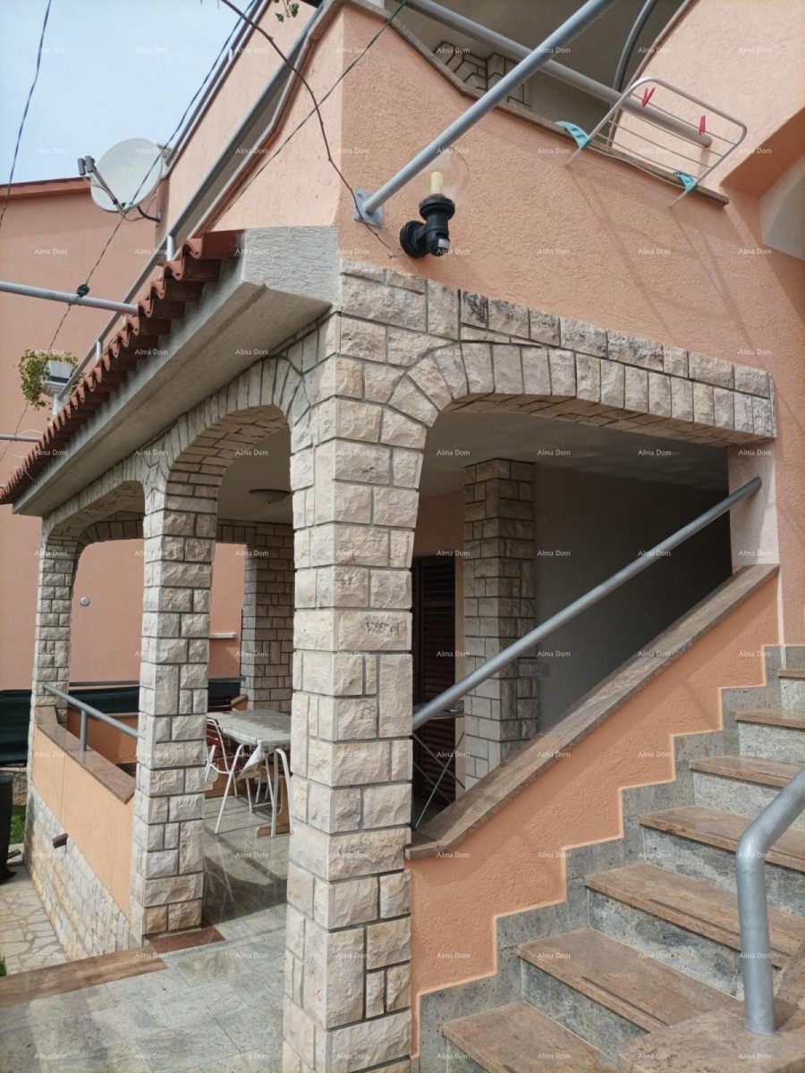 Многоквартирный дом с 5 квартирами, каждая с прекрасным видом на море 14