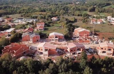 Prodaja resort-a s obiteljskim luksuznim vilama, Labin