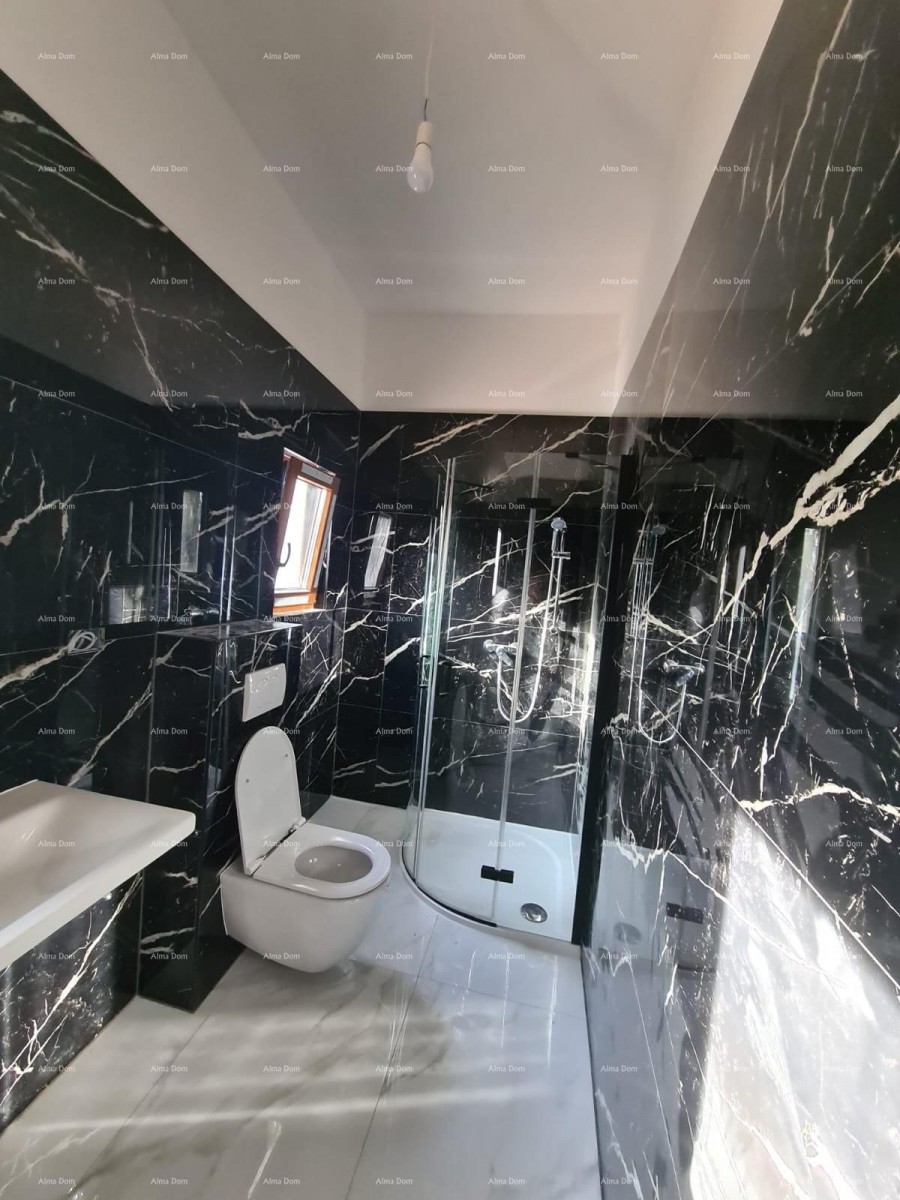 Poreč – spacious ground floor apartment with a yard 13