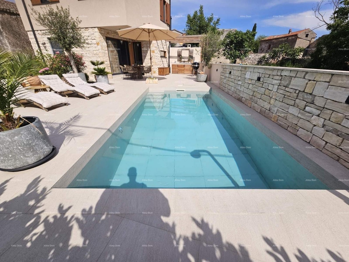 Istra, Marčana – Elegante casa con piscina e giardino di 200 m² 4