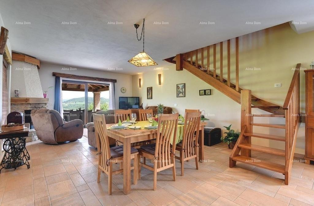 Prodaje se prekrasna vila sa bazenom u blizini Pazina 17