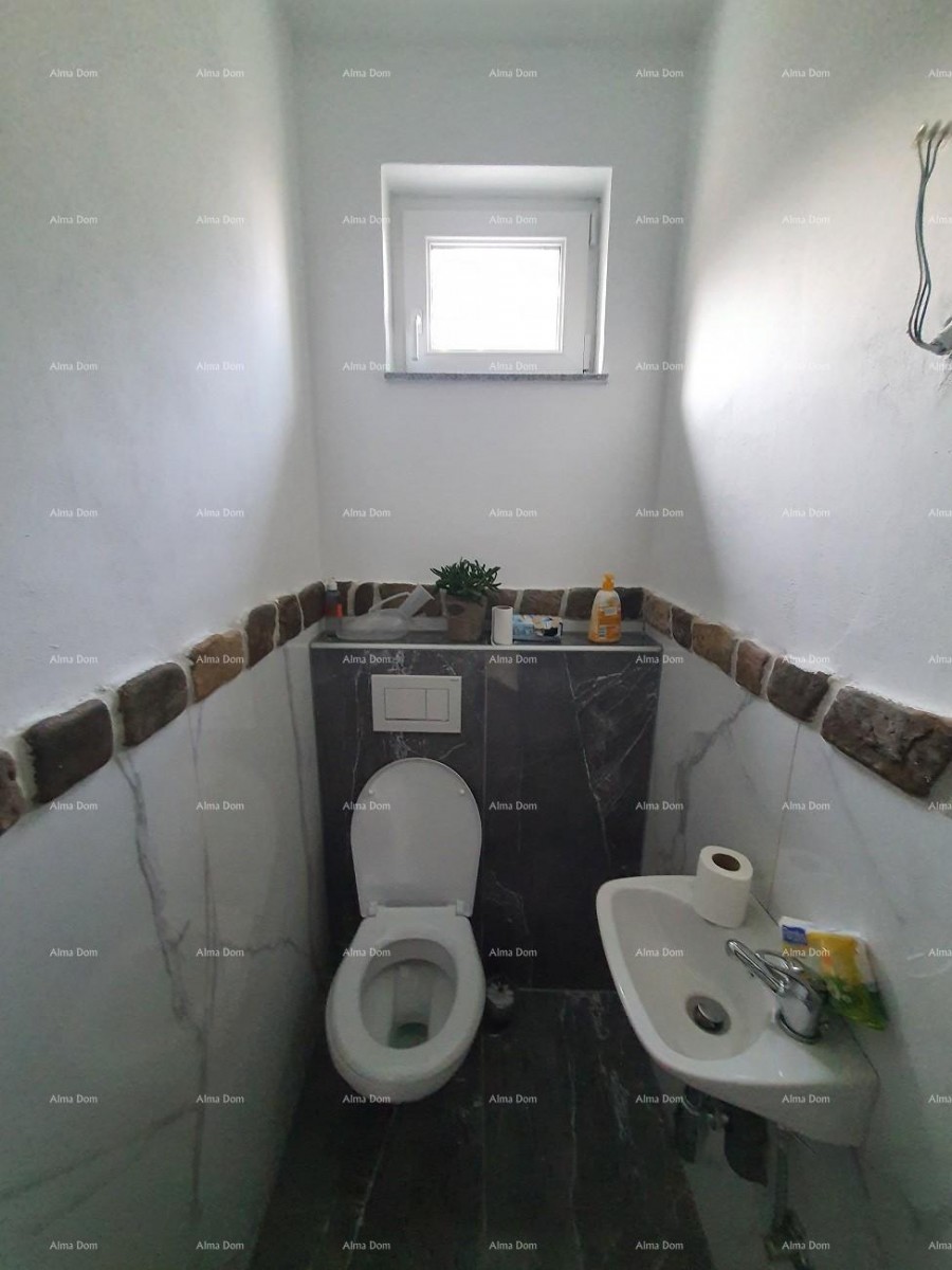 Apartment house with sea view 9