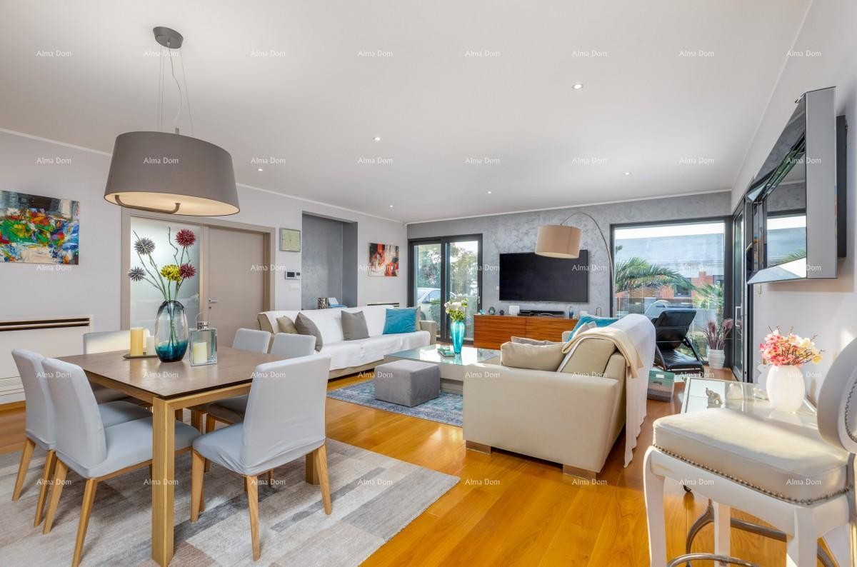 ФАЖАНА - Отдельно стоящая вилла премиум-класса, с бассейном, лифтом / в 100 м от Оливковой аллеи. 3