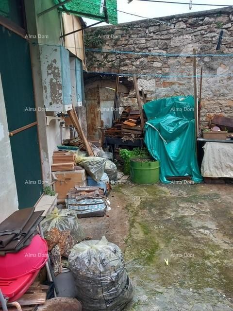 PULA, centar, Kaštel - Prodaja stana 17