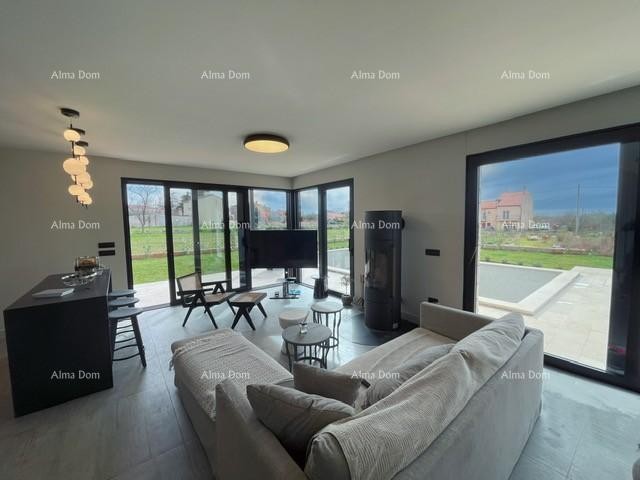 Moderna obiteljska kuća s bazenom, Krnica! 3