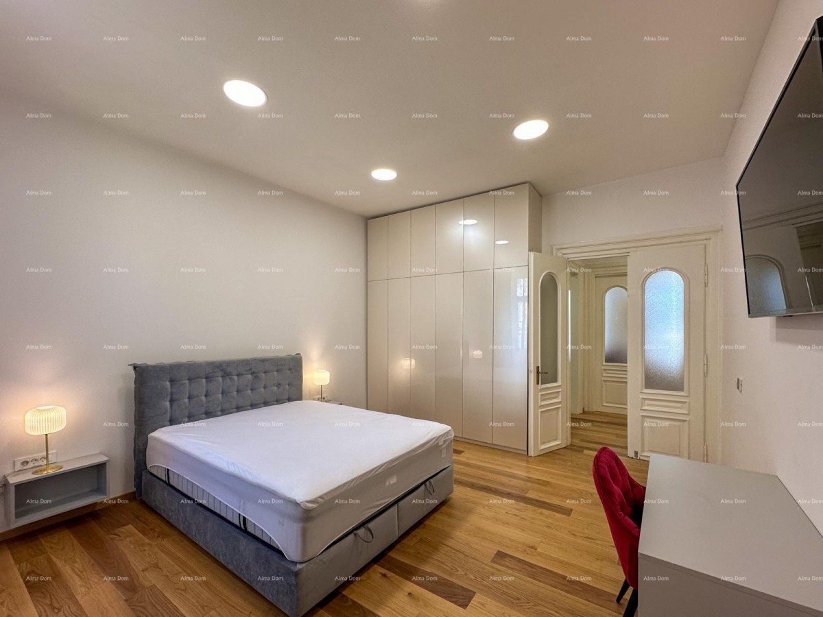 Bellissimo appartamento ristrutturato in pieno centro, sul mercato cittadino 11