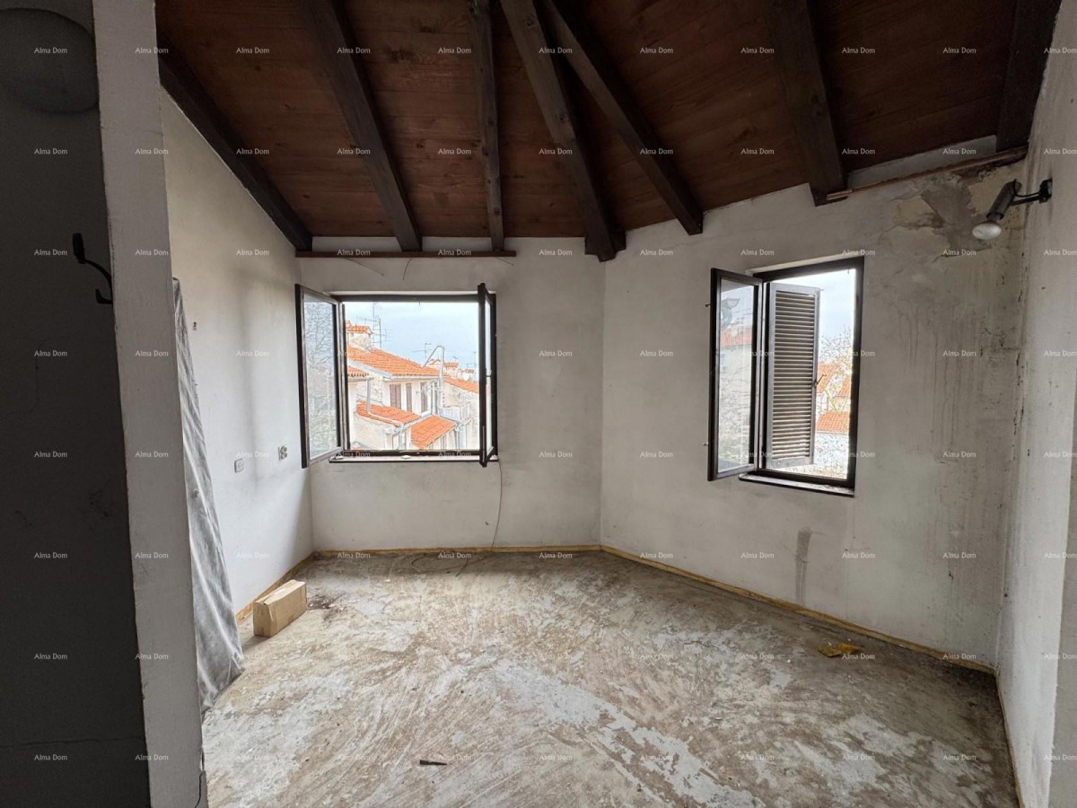 Červar Porat – 2-bedroom apartment with a gallery, 100 m from the sea 1