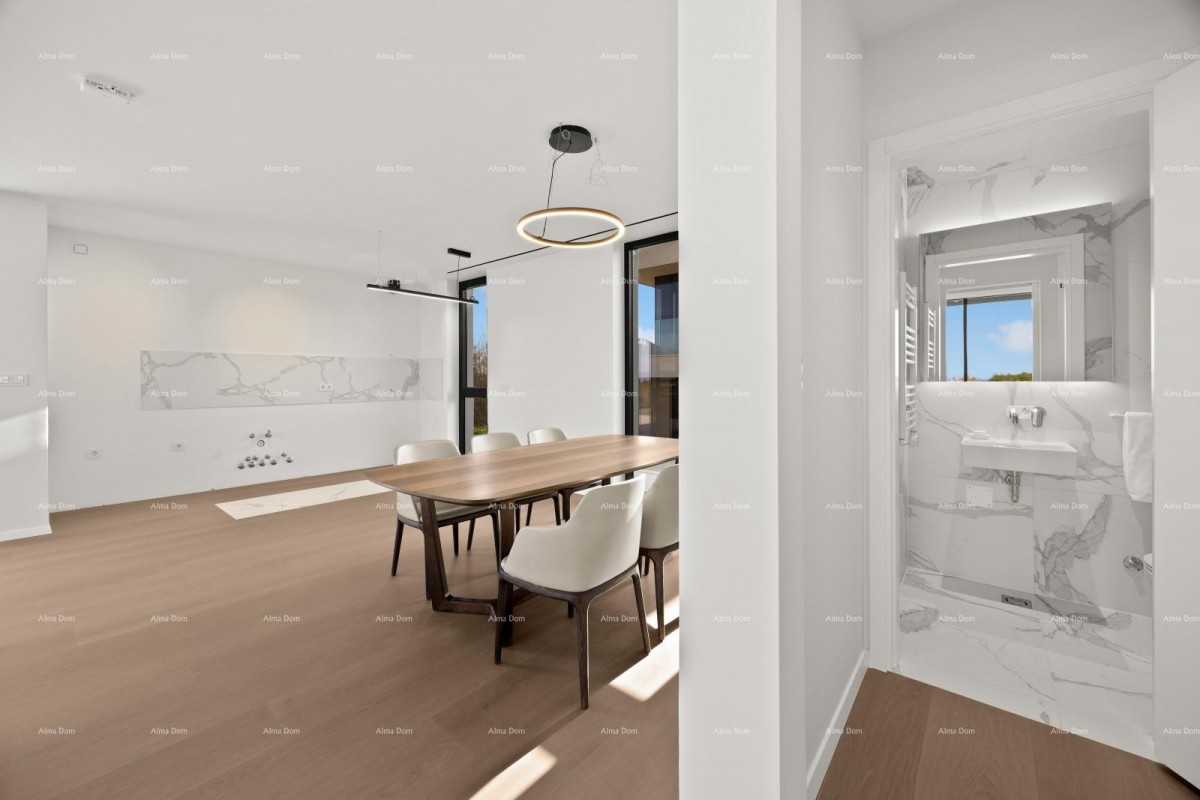 Primo fila al mare! Casa di lusso a Umago, a 300 m dal mare - perfetta per famiglie con moderni comfort. 10