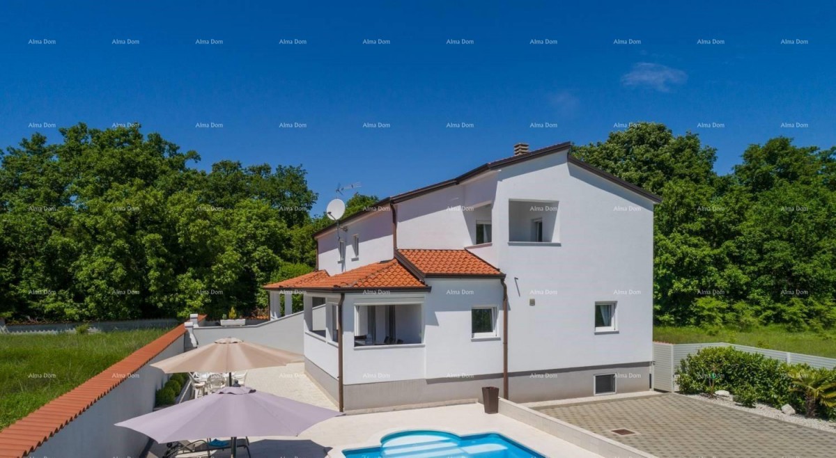 Двухквартирная вилла с бассейном – окрестности Пореча 2