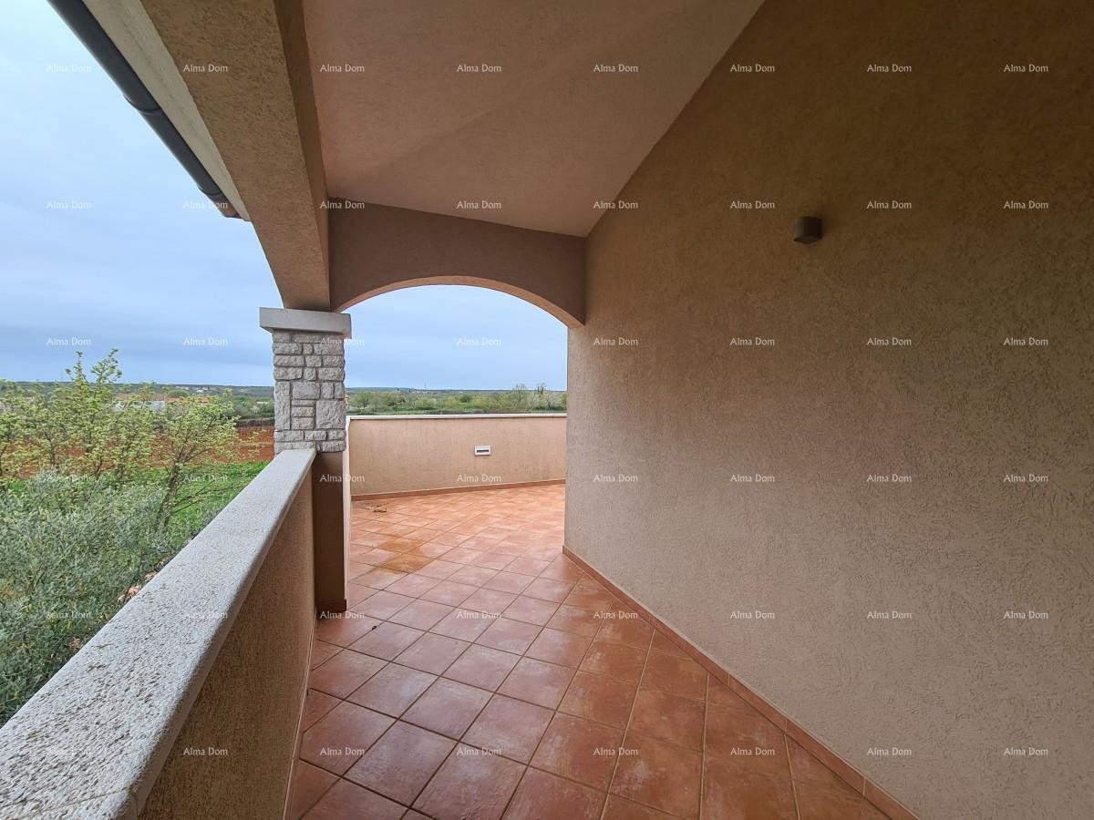 Near the town of Vodnjan, holiday home with swimming pool 19