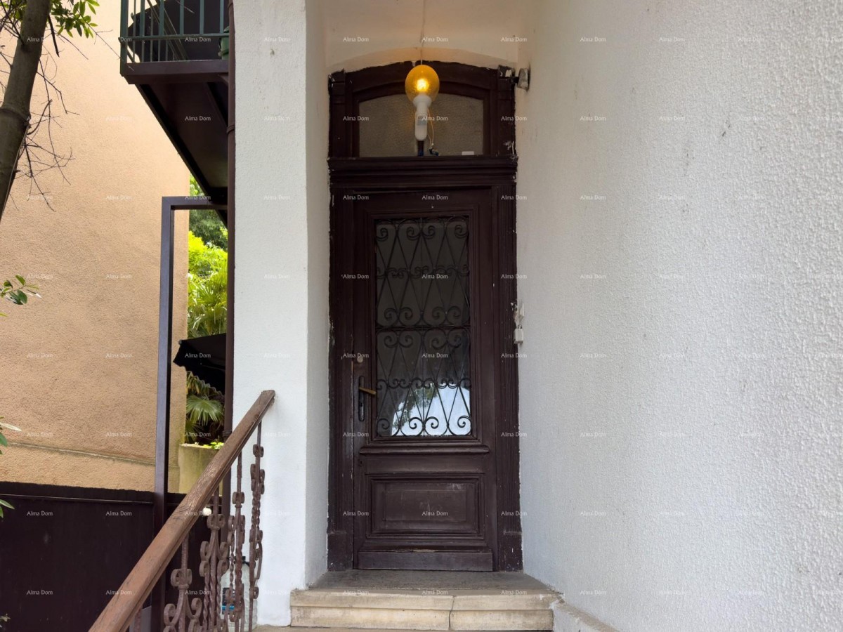 Prodaja stanovanja v centru s 4 stanovanjske enote, Pula! 4