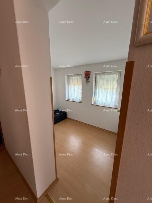 Na prodajo dvojna hiša v Poreču, 2 km od morja 12