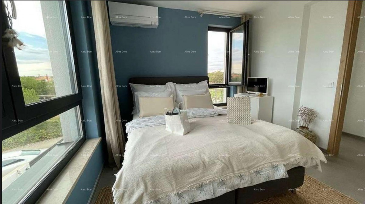 Moderna vila v Istri s pogledom na morje, strešno teraso in urejenim vrtom – 800 m od plaže 7