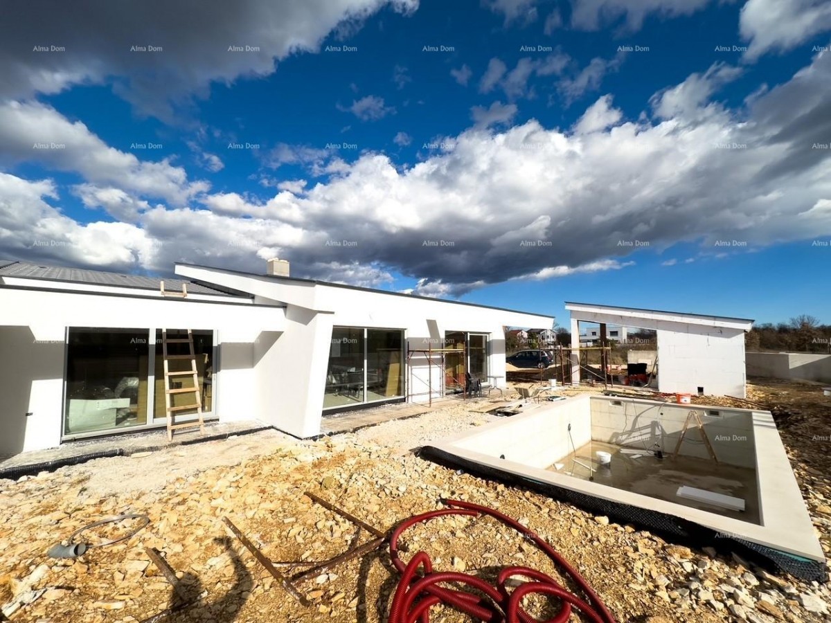 Prodaja novoizgrađene kuće sa bazenom, na mirnoj lokaciji, Juršići! 2