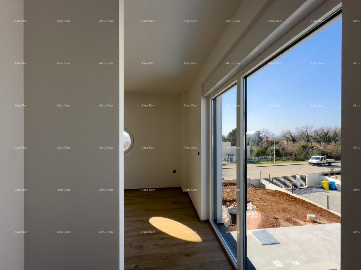 1 km do centra Medulina. Prodaja nove hiše s bazenom na odlični lokaciji, blizu morja! 19