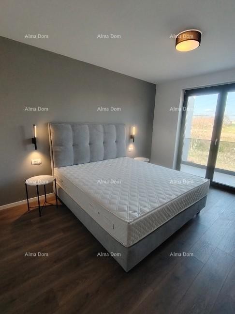 Vrhunski trosoban stan s pogledom na more, opremljen 27