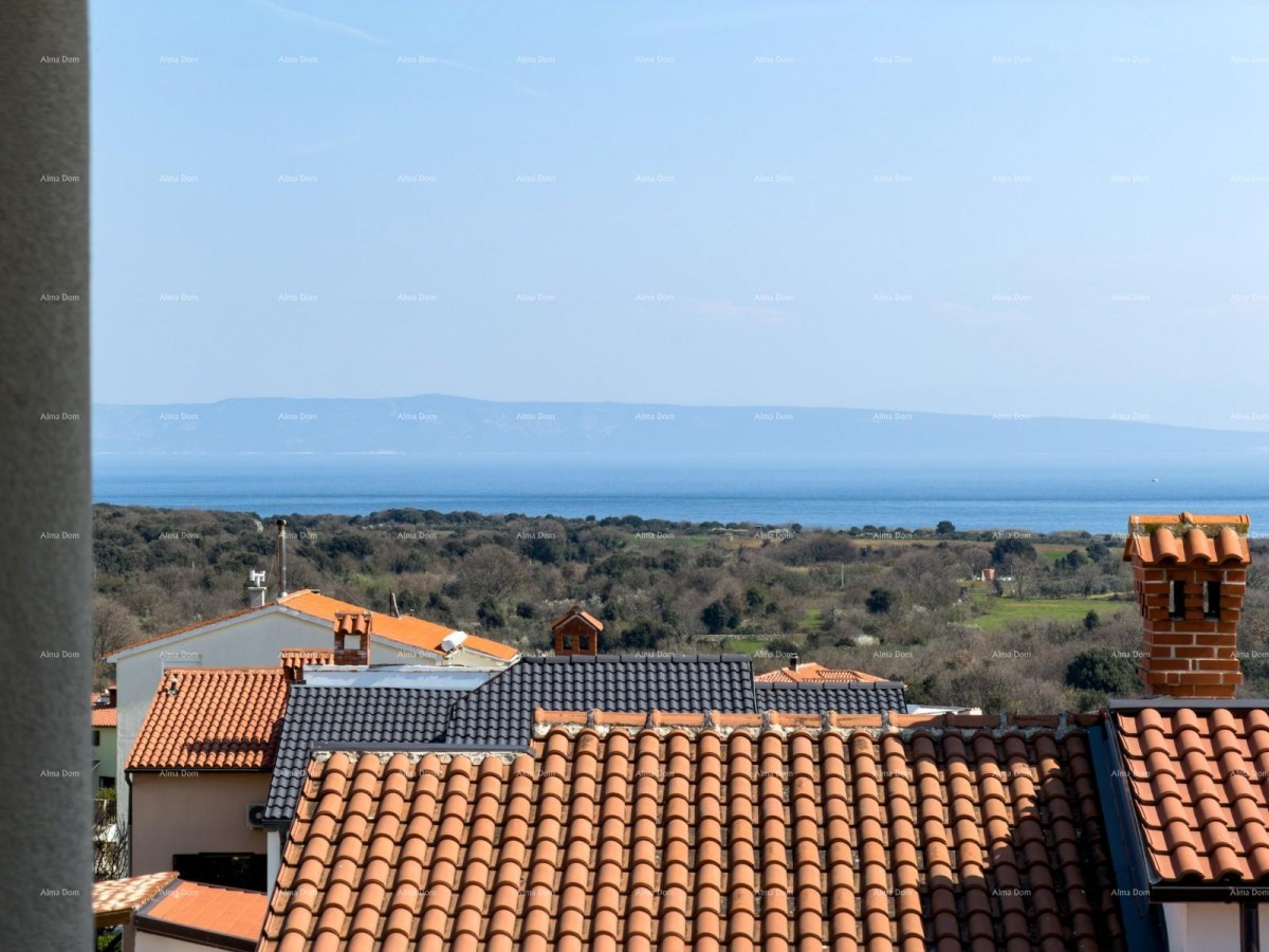 Prodajemo stan s pogledom na morje! 10